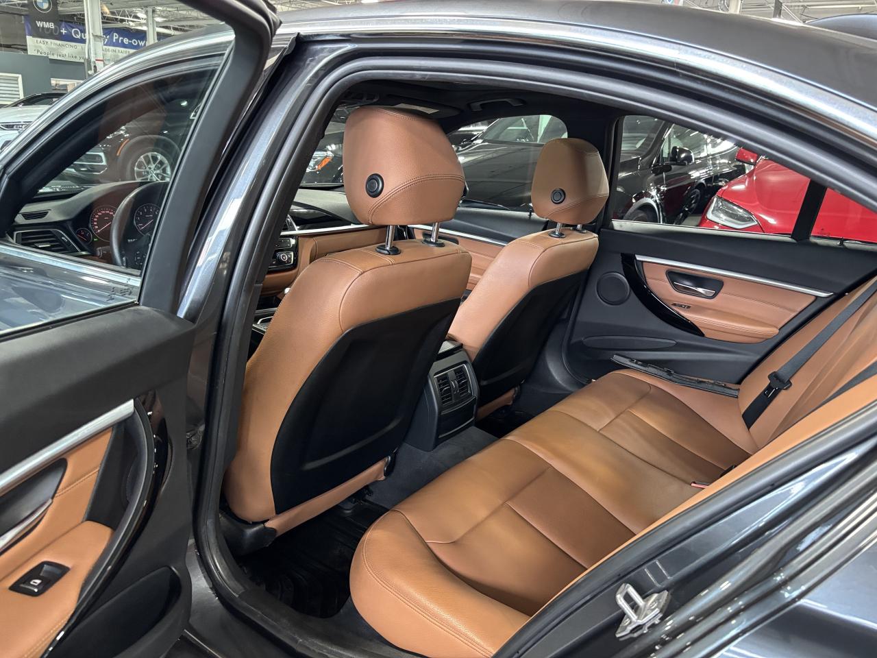 2017 BMW 3 Series 330i xDrive|AWD|BROWNLEATHER|NAV|AMBIENT|SUNROOF|+ - Photo #7