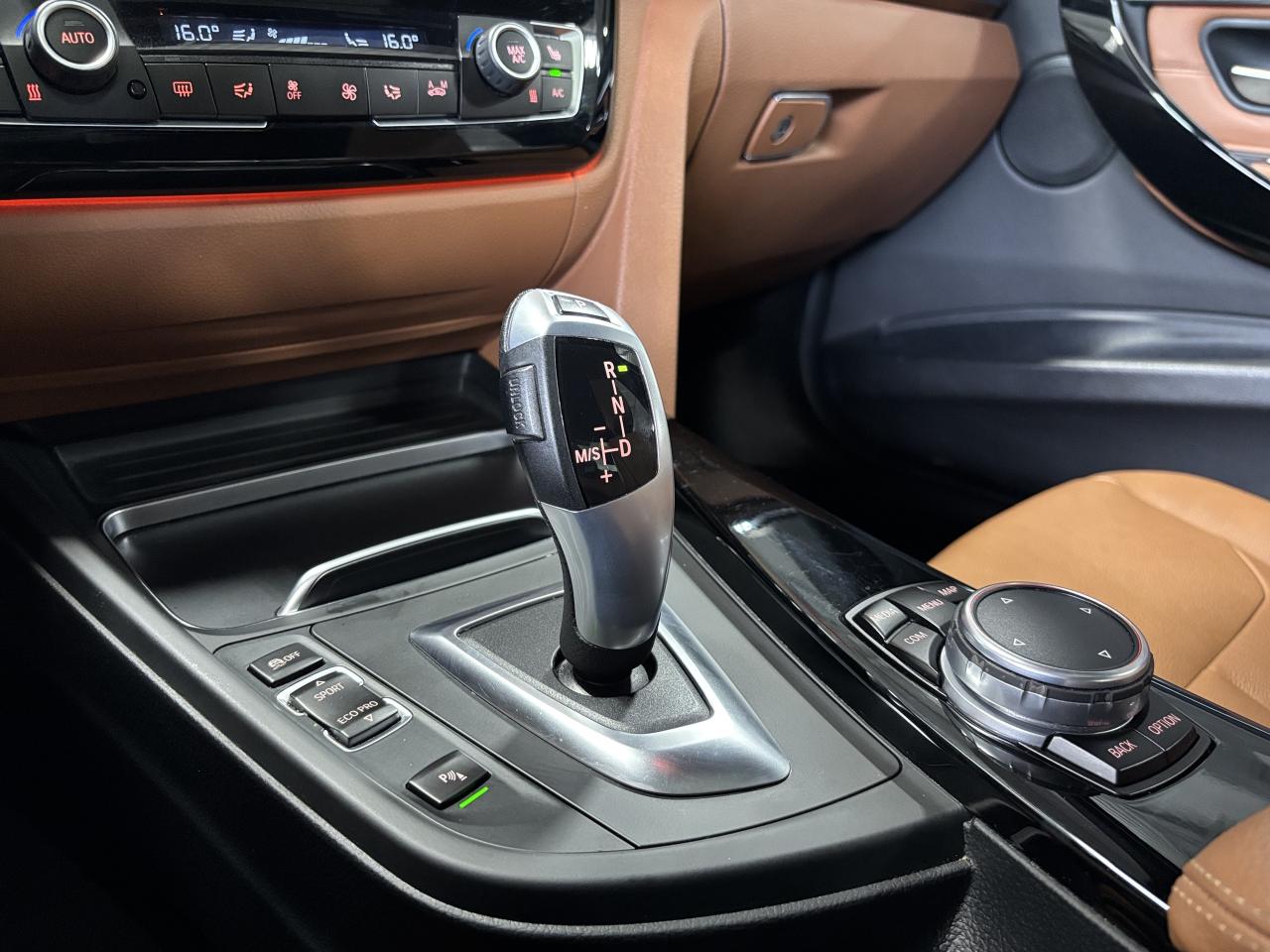 2017 BMW 3 Series 330i xDrive|AWD|BROWNLEATHER|NAV|AMBIENT|SUNROOF|+ - Photo #21