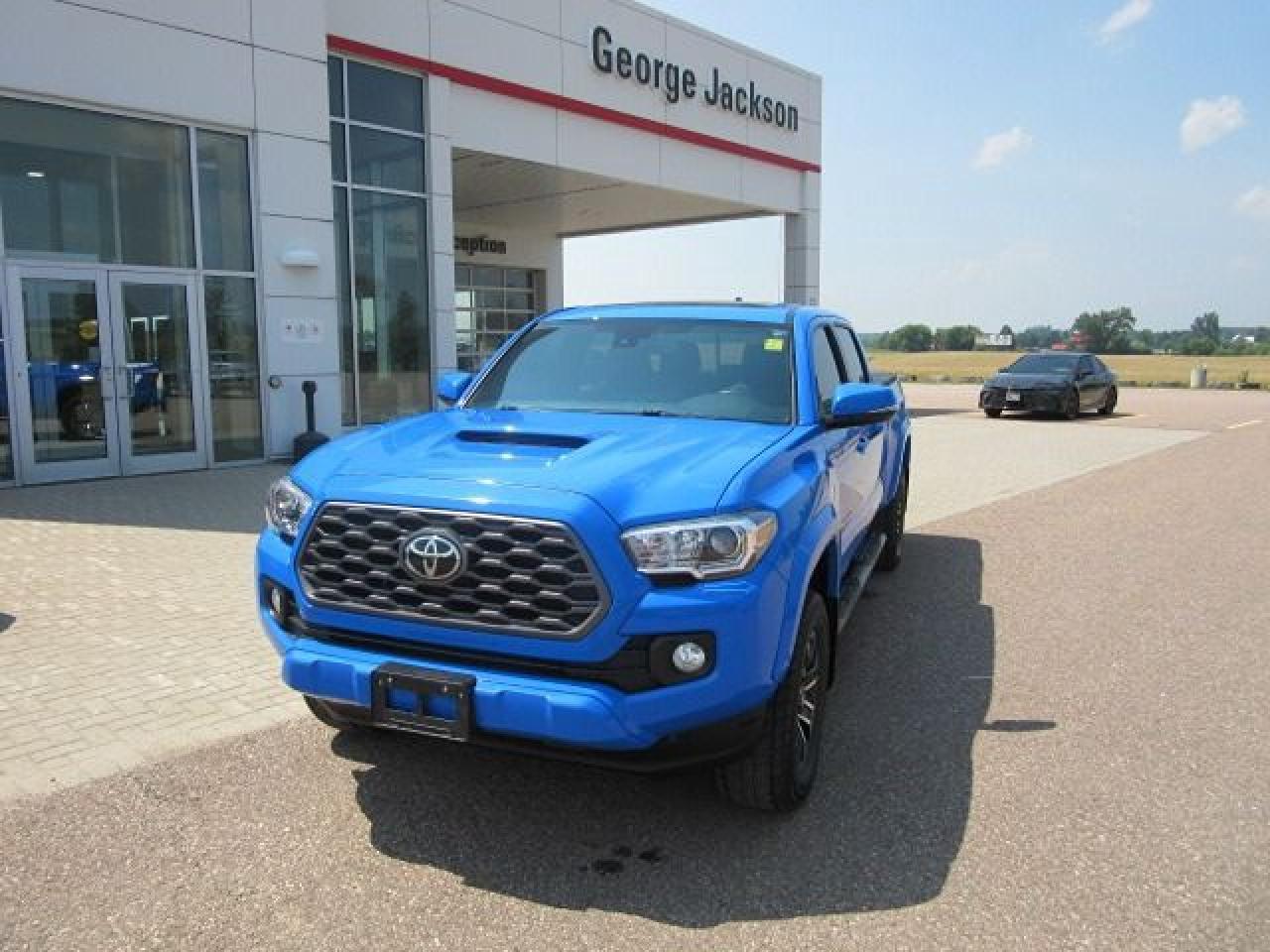Used 2021 Toyota Tacoma Base for sale in Renfrew, ON