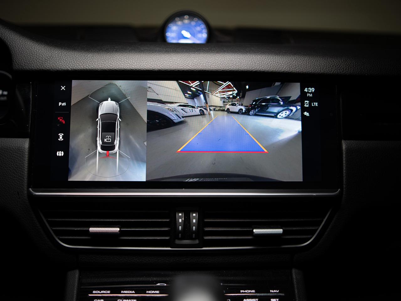 2022 Porsche Cayenne COUPE | PREMIUM PLUS PKG | BOSE | 21 IN WHEELS Photo