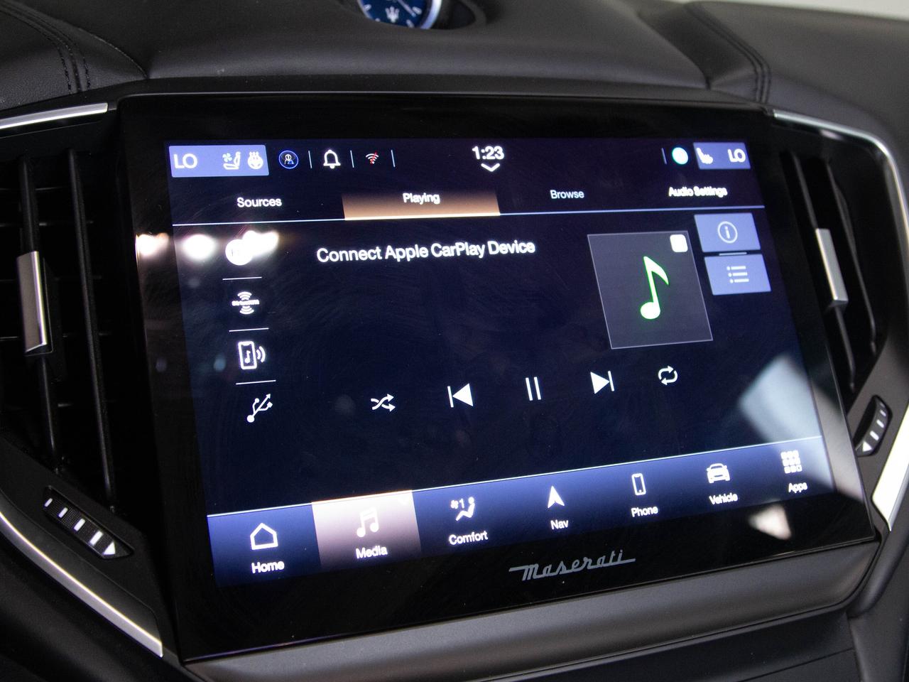 2021 Maserati Ghibli S Q4 GRANDSPORT | 3.0L | NERISSIMO | CARBON FIBRE Photo