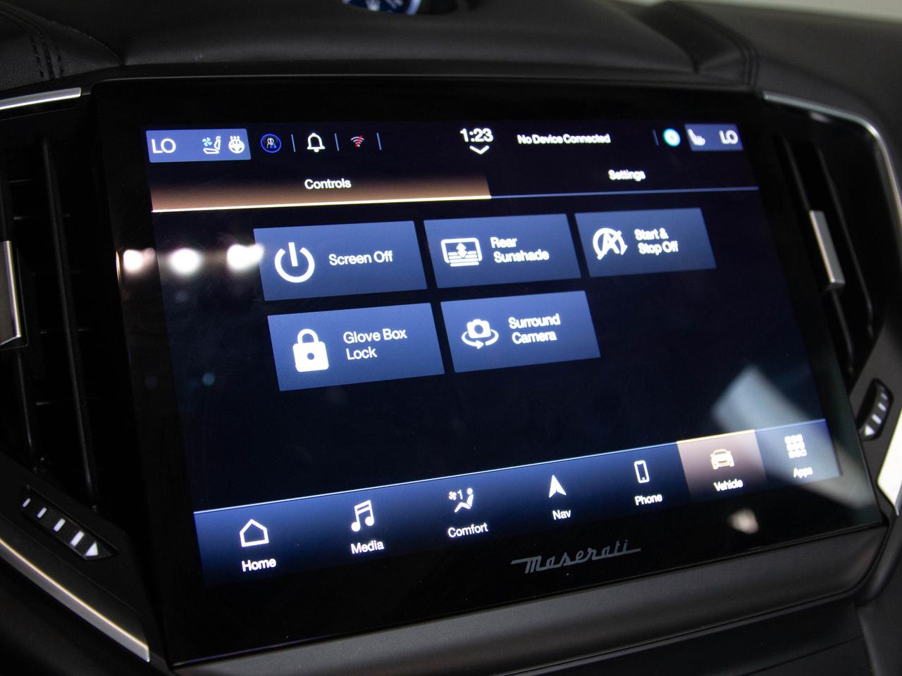 2021 Maserati Ghibli S Q4 GRANDSPORT | 3.0L | NERISSIMO | CARBON FIBRE Photo