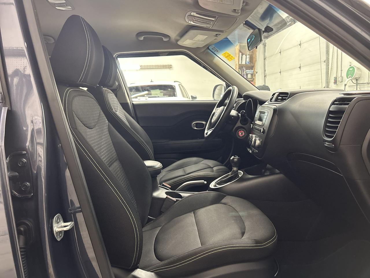 2015 Kia Soul EX | ONLY 58,000KMS | HTD SEATS | ALLOYS | A/C Photo
