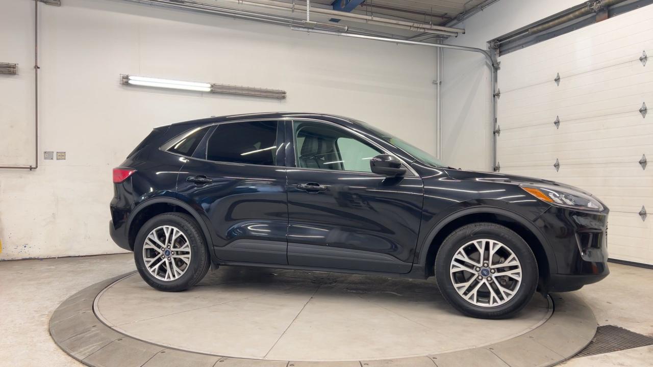 2022 Ford Escape SEL AWD| HTD LEATHER| CARPLAY| ALLOYS|REMOTE START Photo
