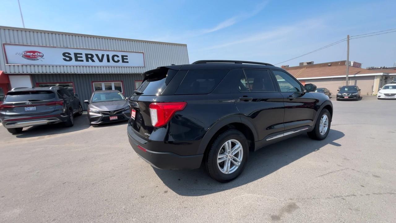 2023 Ford Explorer AWD| 6-PASS| HTD LEATHER| PANO ROOF| CARPLAY| NAV Photo