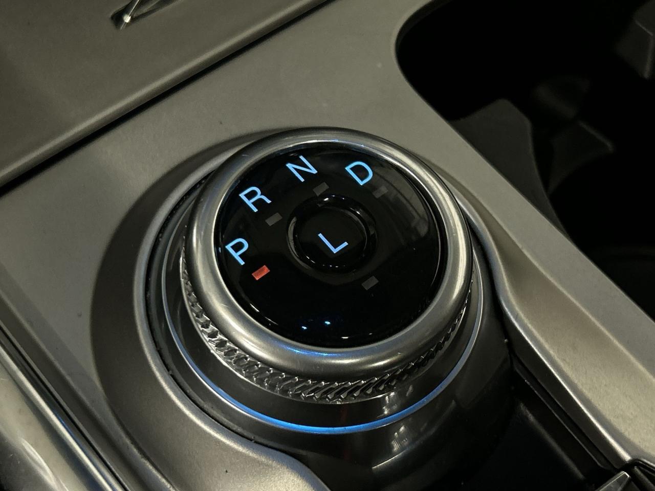 2023 Ford Explorer AWD| 6-PASS| HTD LEATHER| PANO ROOF| CARPLAY| NAV Photo