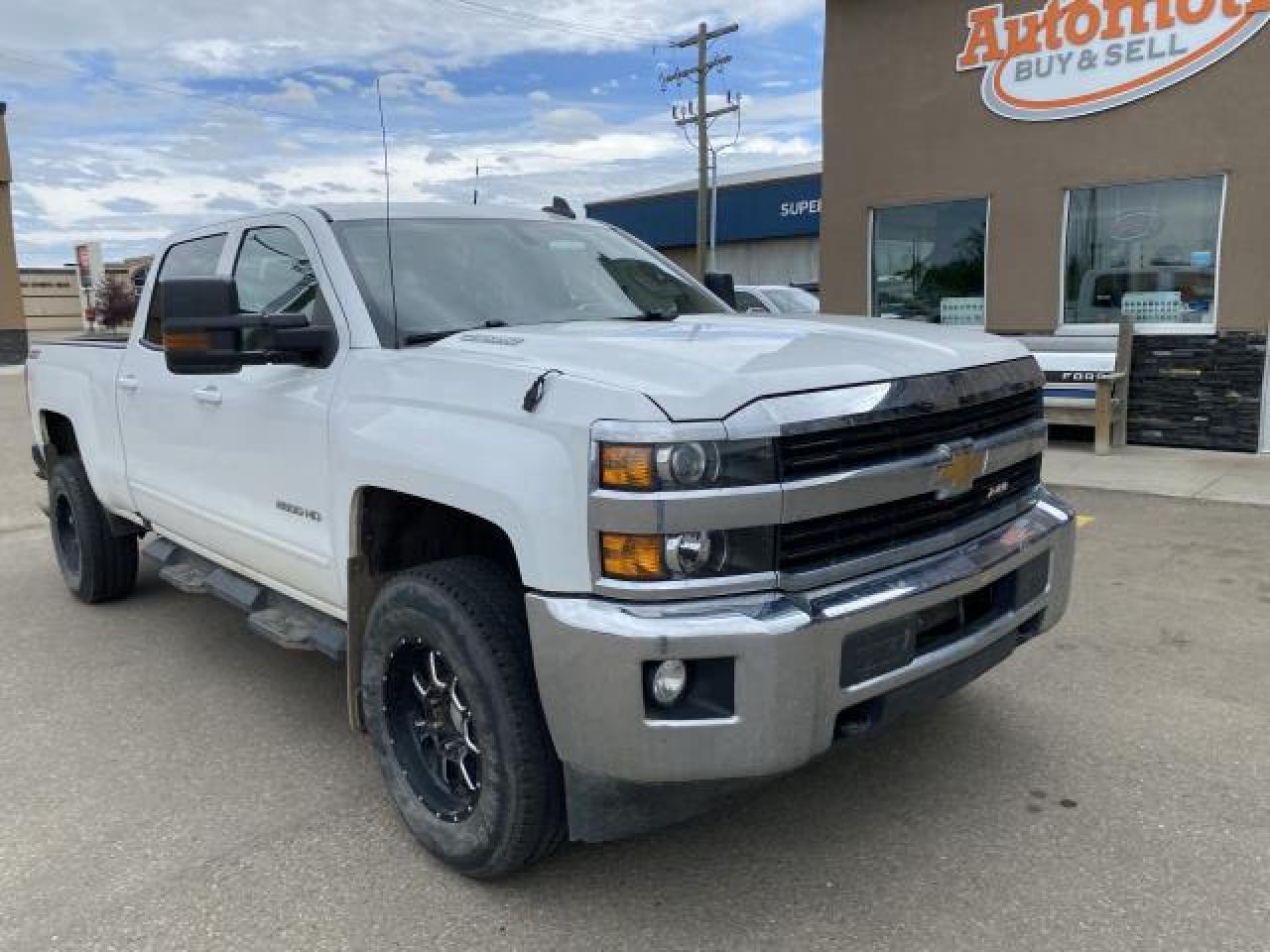 2016 Chevrolet Silverado 2500 HD LT Crew Cab 4WD - Photo #8