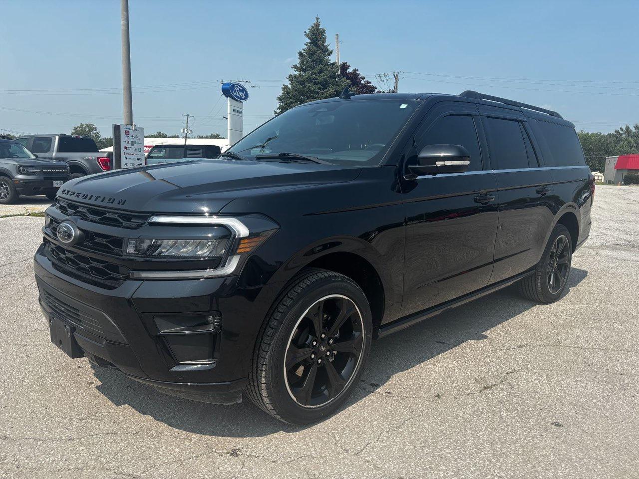 Used 2022 Ford Expedition Max Limited for sale in Essex, ON