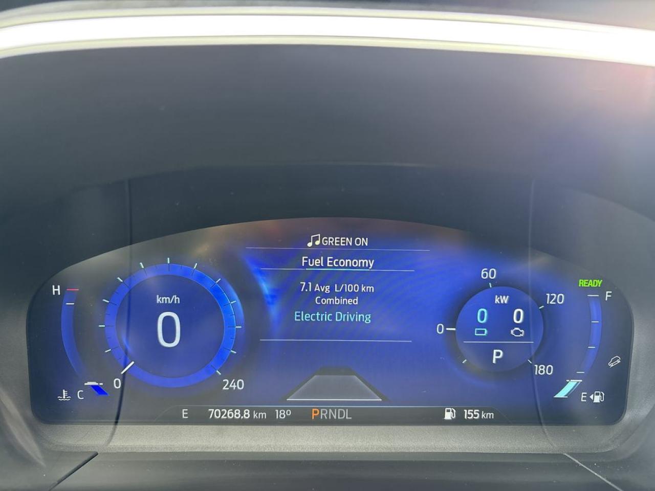 2020 Ford Escape Titanium Hybrid Photo5