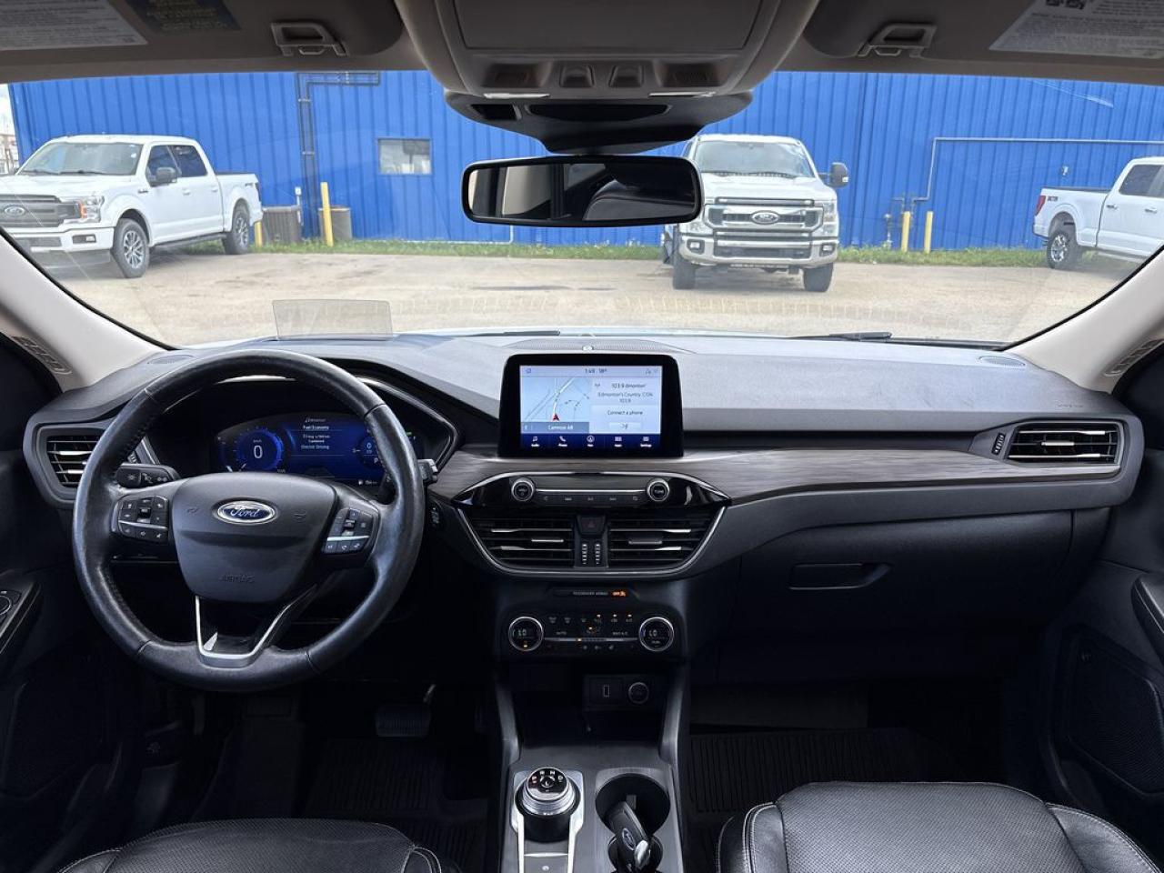 2020 Ford Escape Titanium Hybrid Photo5