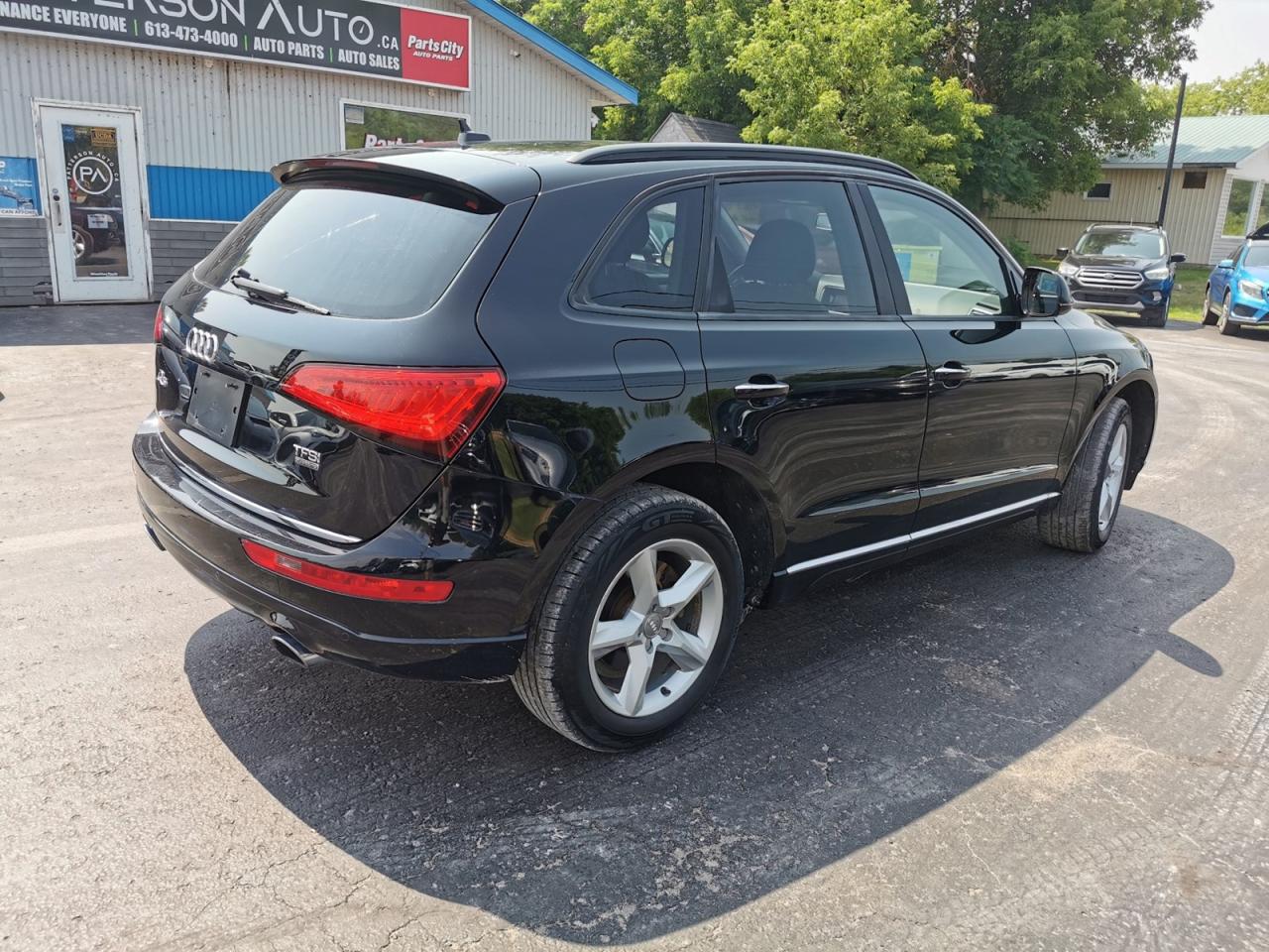 2016 Audi Q5 2.0T Premium Quattro Photo4