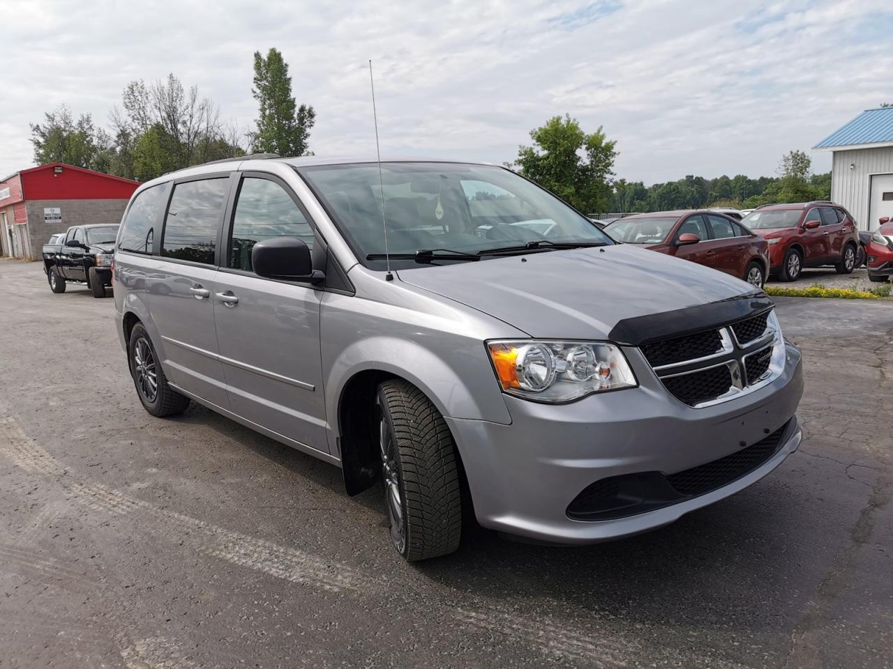 2015 Dodge Grand Caravan SE - Photo #7