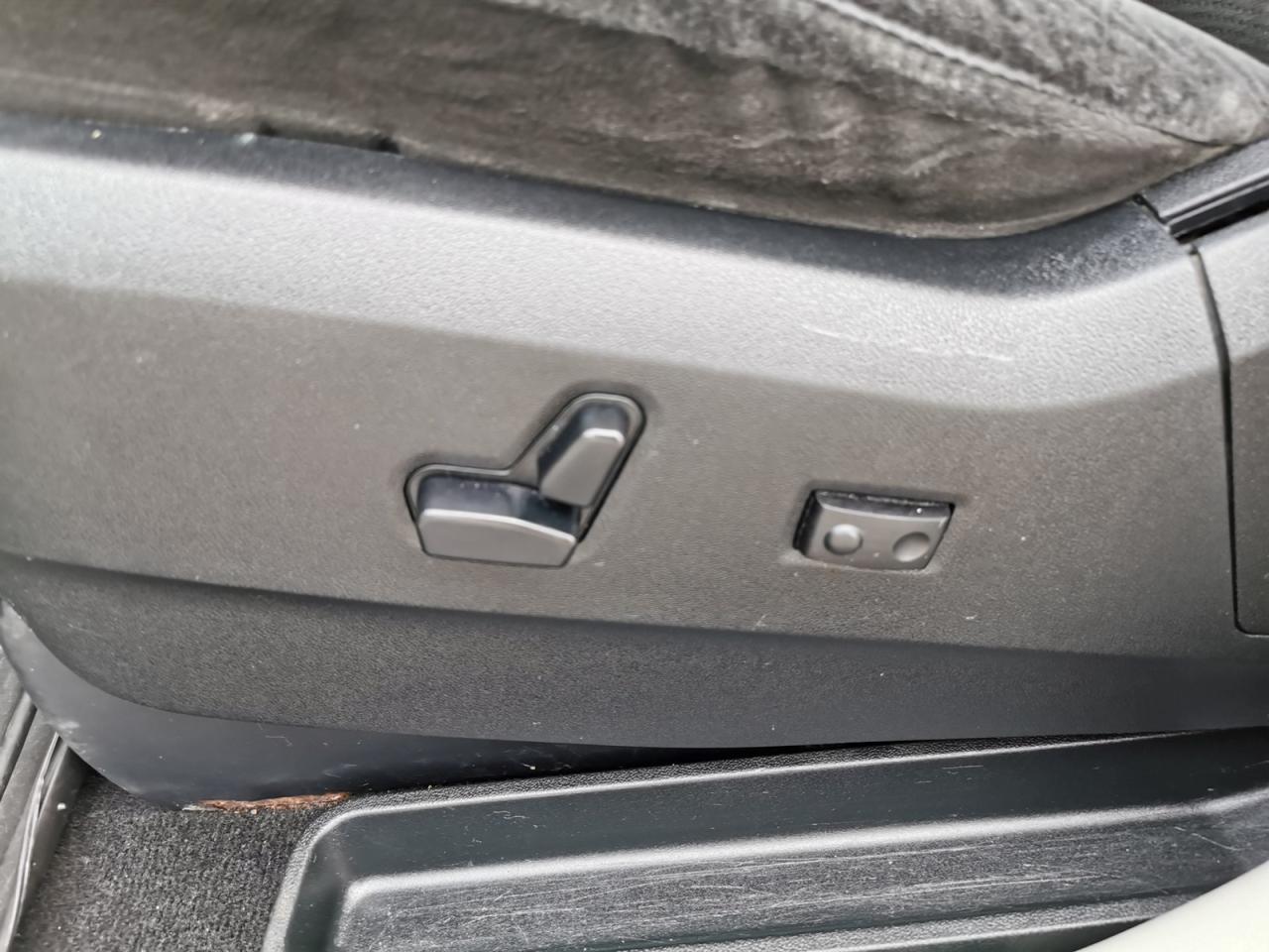 2015 Dodge Grand Caravan SE - Photo #12