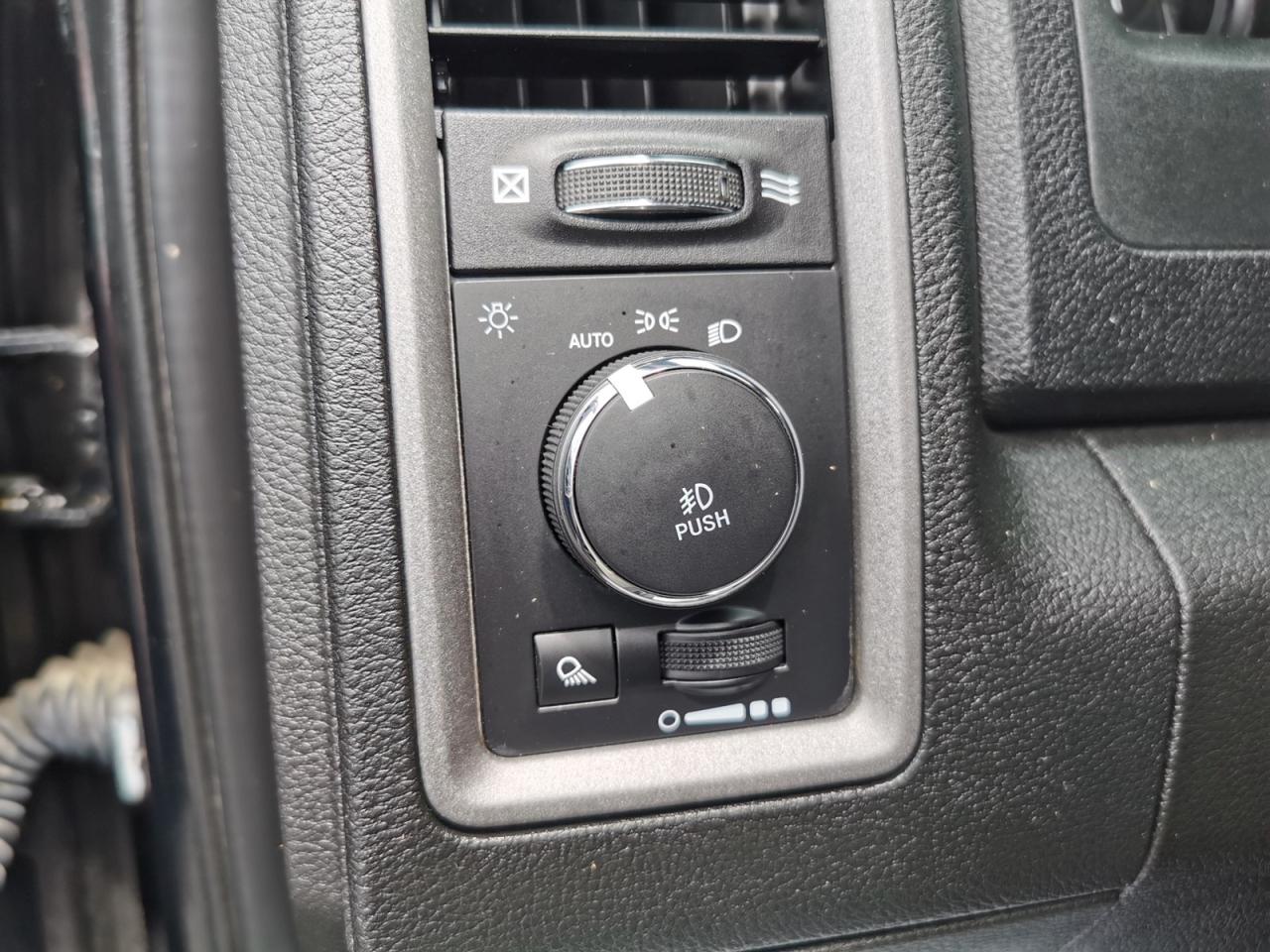 2021 RAM 1500 Classic Tradesman  Quad Cab - Photo #12