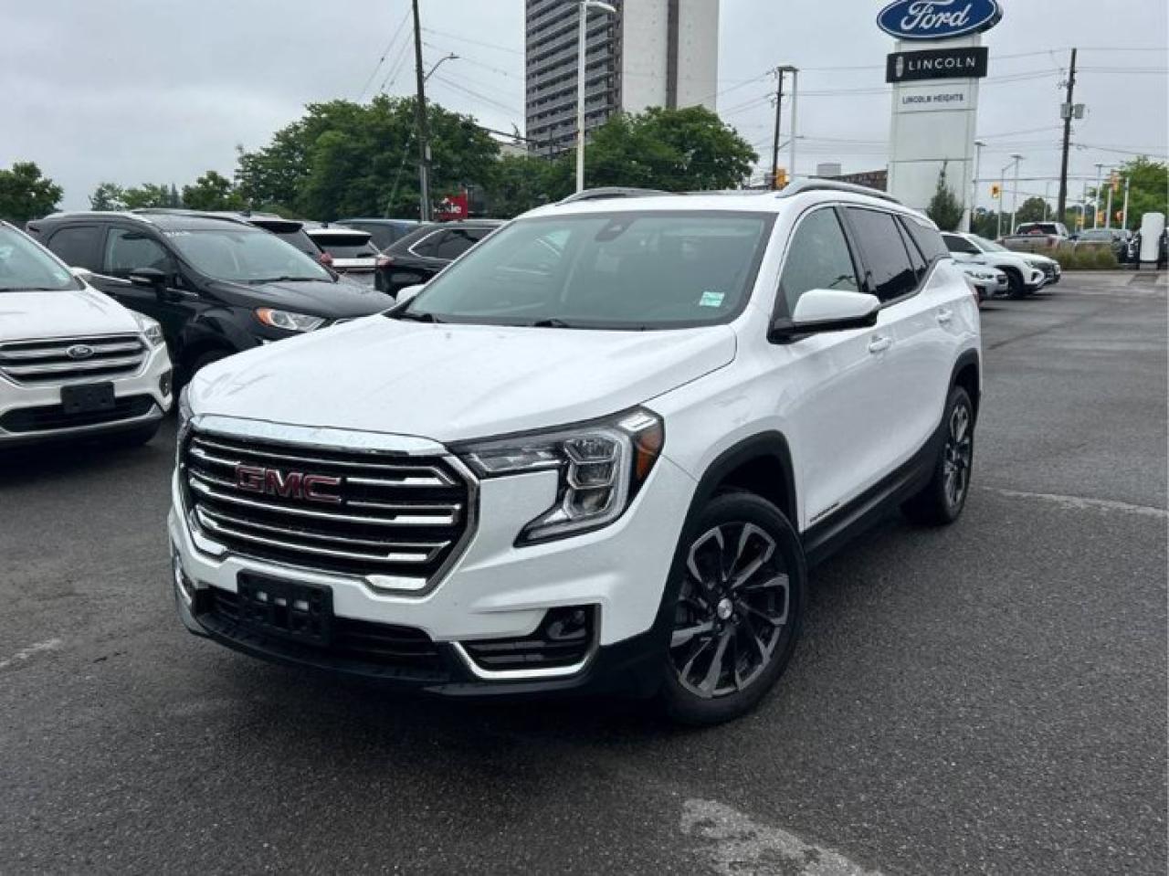 Used 2022 GMC Terrain SLT AWD | Leather | Sunroof | Nav | Bose | Adaptive Cruise | BSM | Rear Camera | and More ! for sale in Guelph, ON