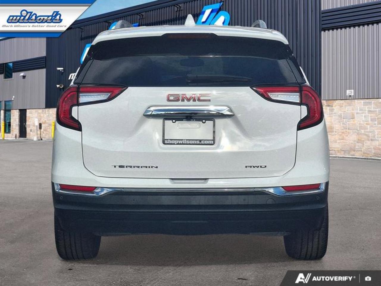 2022 GMC Terrain SLT AWD | Leather | Sunroof | Nav | Bose | Adaptive Cruise | BSM | Rear Camera | and More ! Photo3