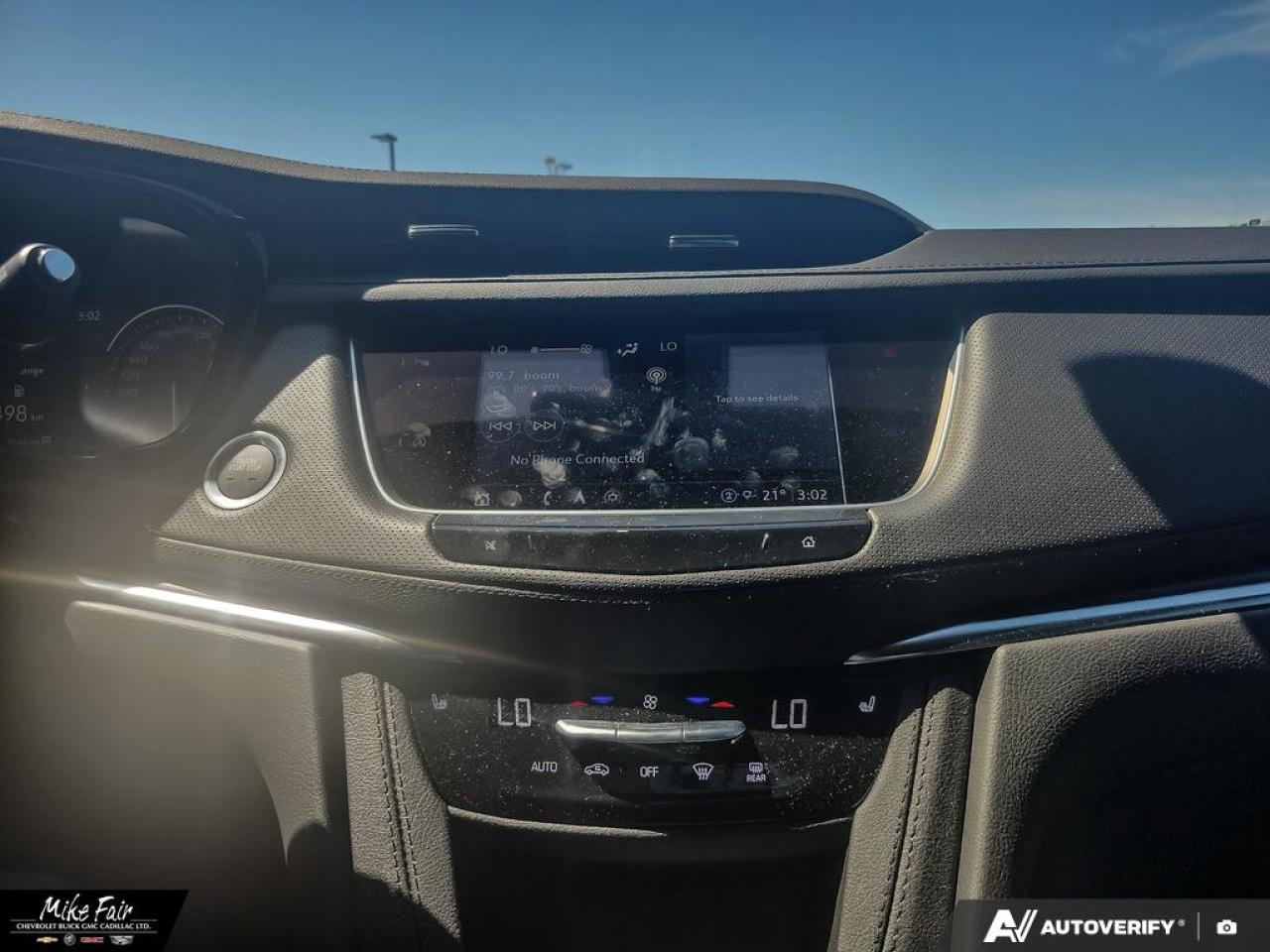 2024 Cadillac XT5 Premium Luxury AWD,remote start,driver alert seat,heated front seats,power liftgate hands-free,HD rear camera Photo