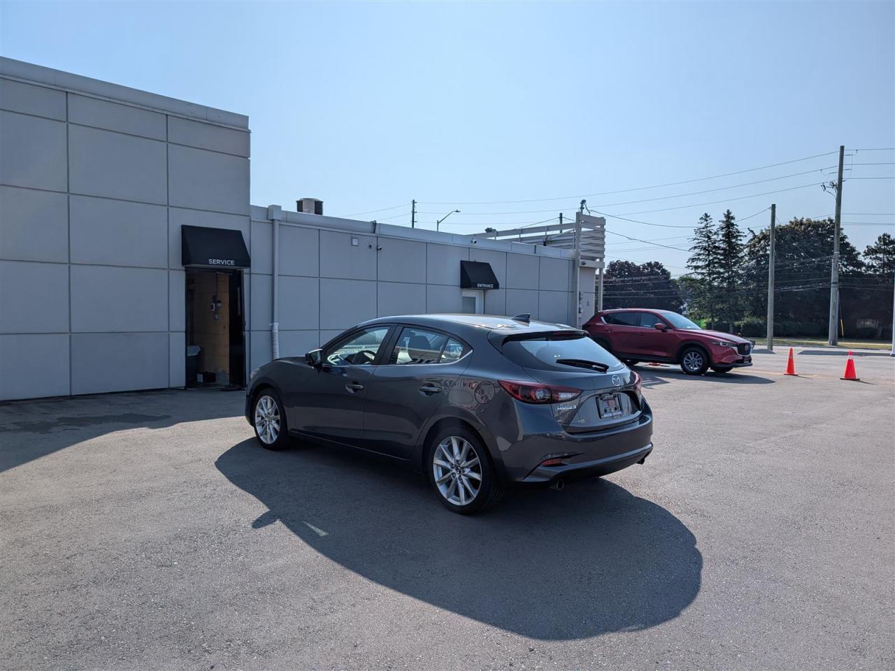 2018 Mazda MAZDA3 GT - SUNROOF - NAVI - HTD SEATS