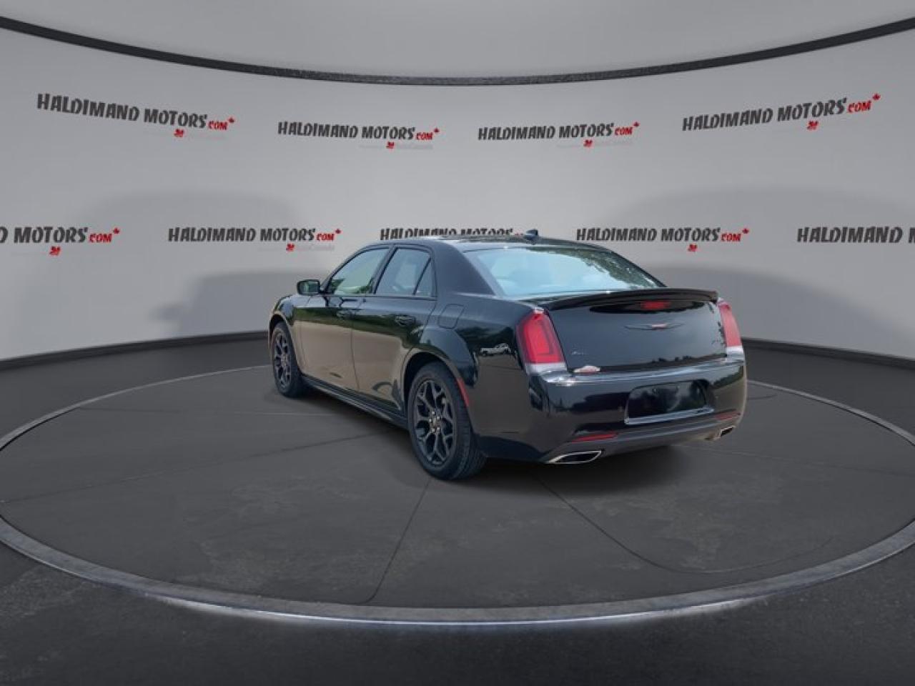 2023 Chrysler 300 300S AWD | Remote Start | Leather Photo