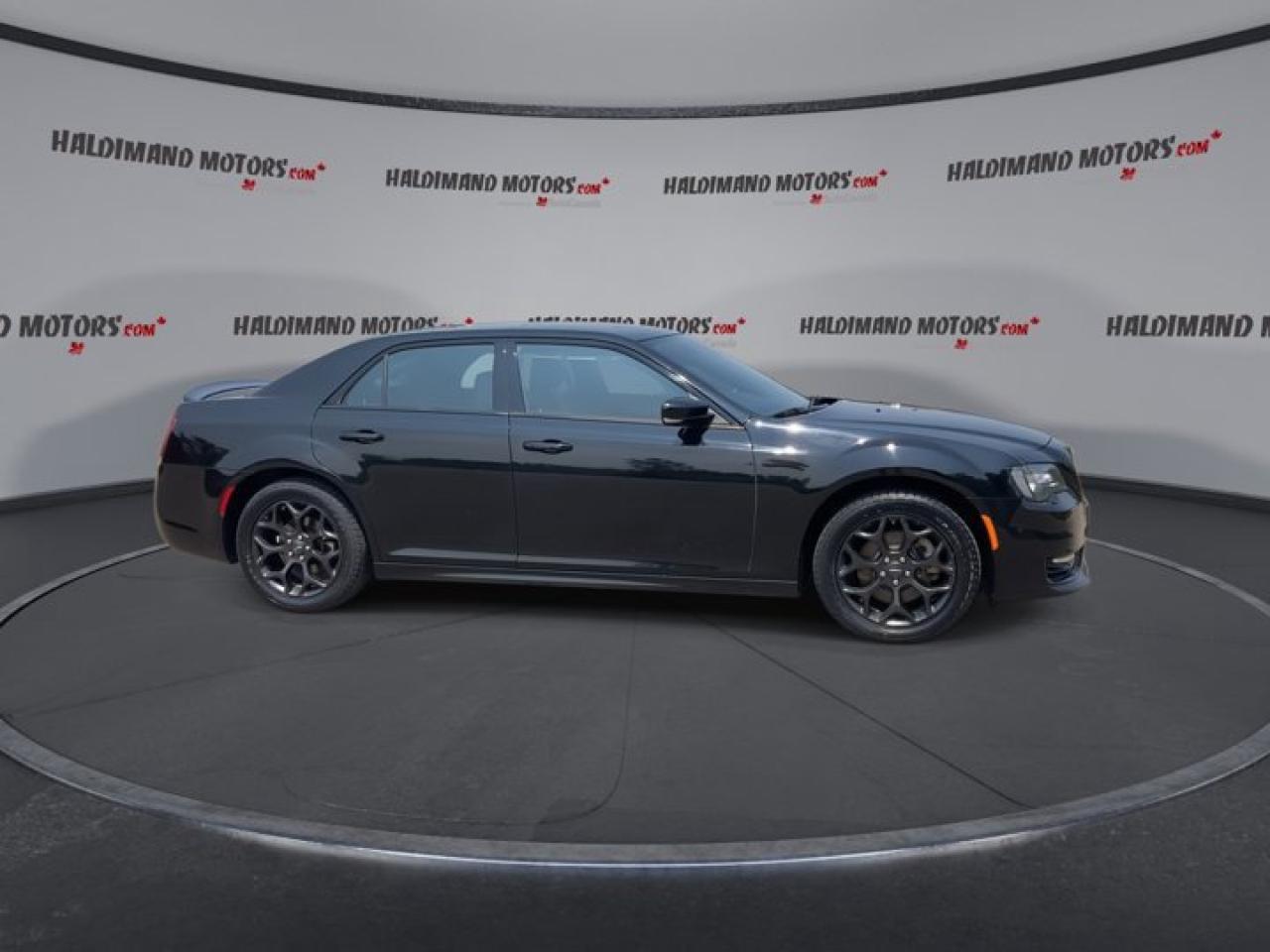 2023 Chrysler 300 300S AWD | Remote Start | Leather Photo