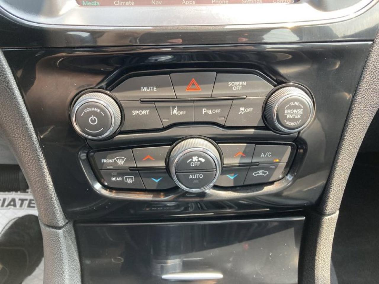 2023 Chrysler 300 300S AWD | Remote Start | Leather Photo