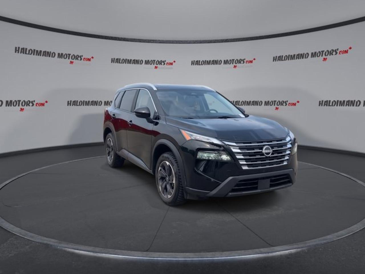 2024 Nissan Rogue SV Moonroof AWD | Photo