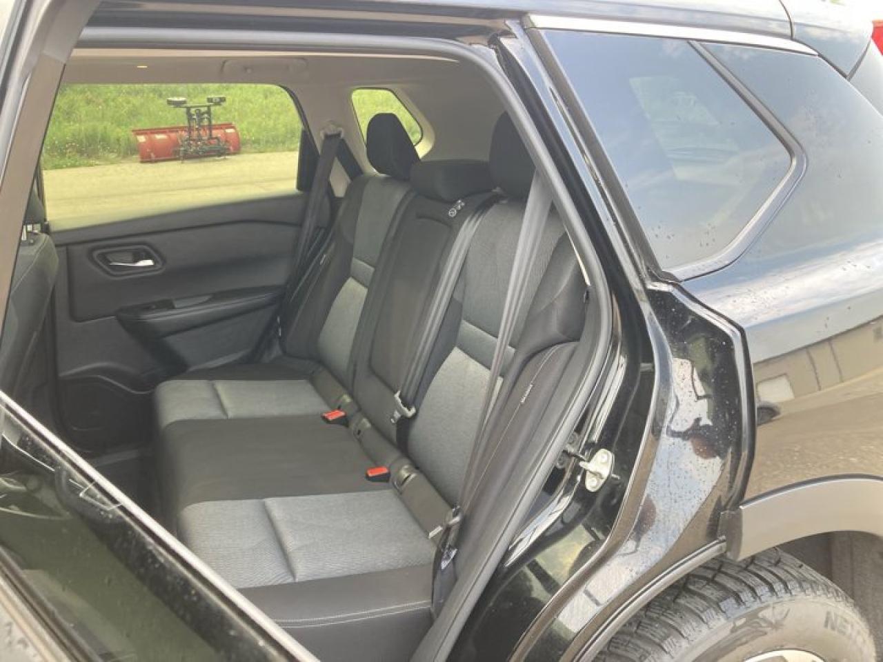 2024 Nissan Rogue SV AWD | Panoramic Sunroof Photo