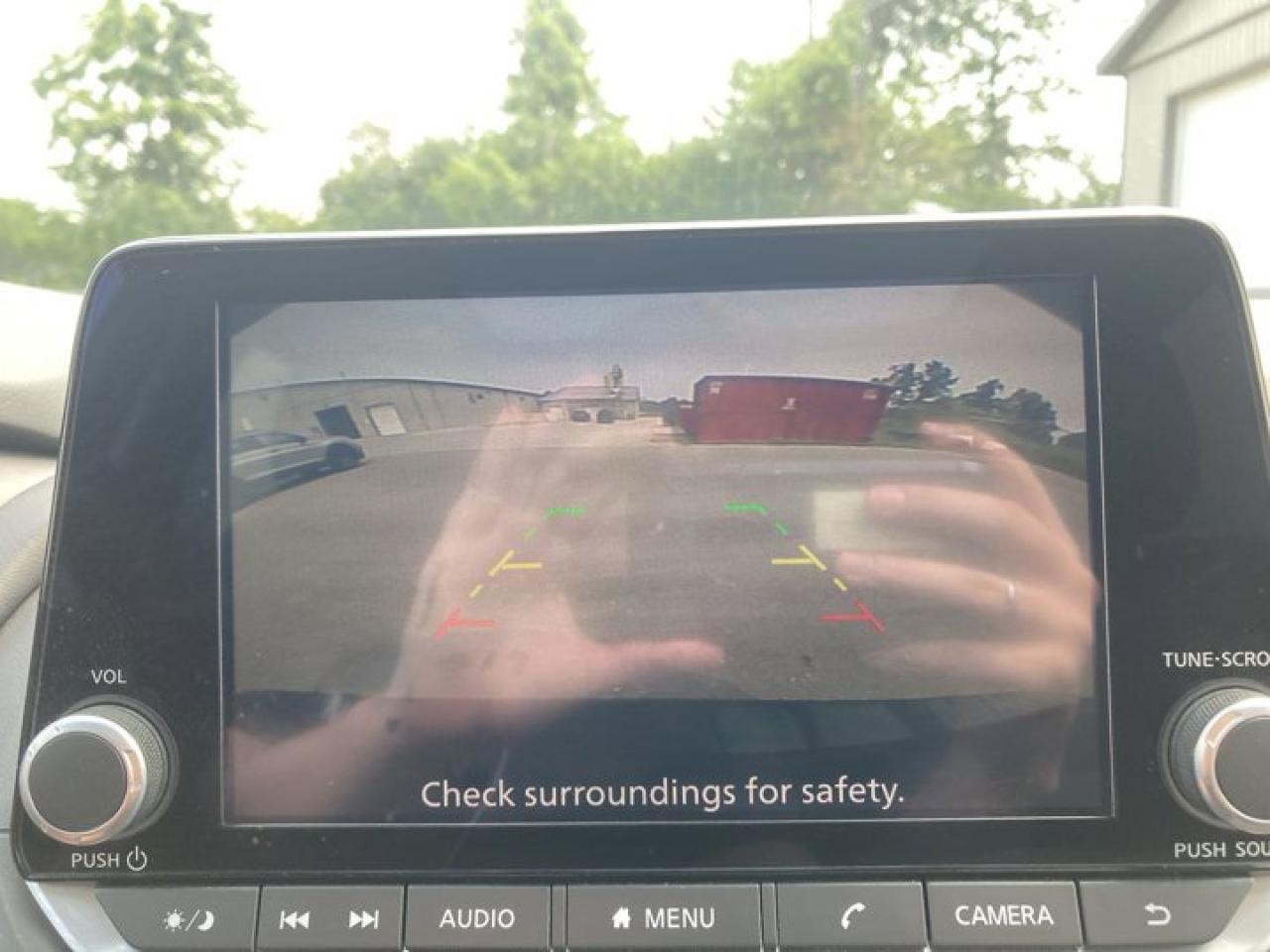 2024 Nissan Rogue SV Moonroof AWD | Photo