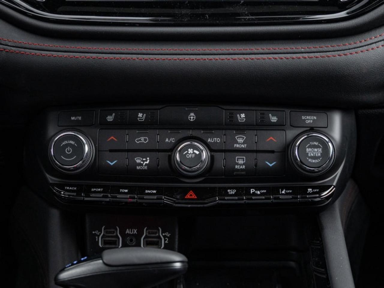 2026 Dodge Durango GT HEMI V8 Premium Photo