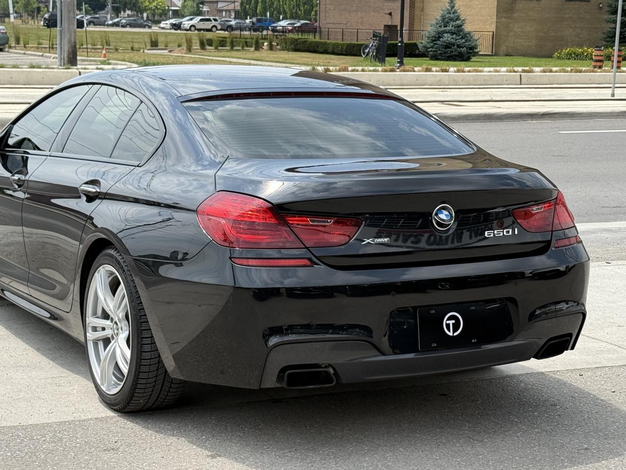 2016 BMW 6 Series 650i //M SPORT | PANO | HEAD UP DISPLAY - Photo #12
