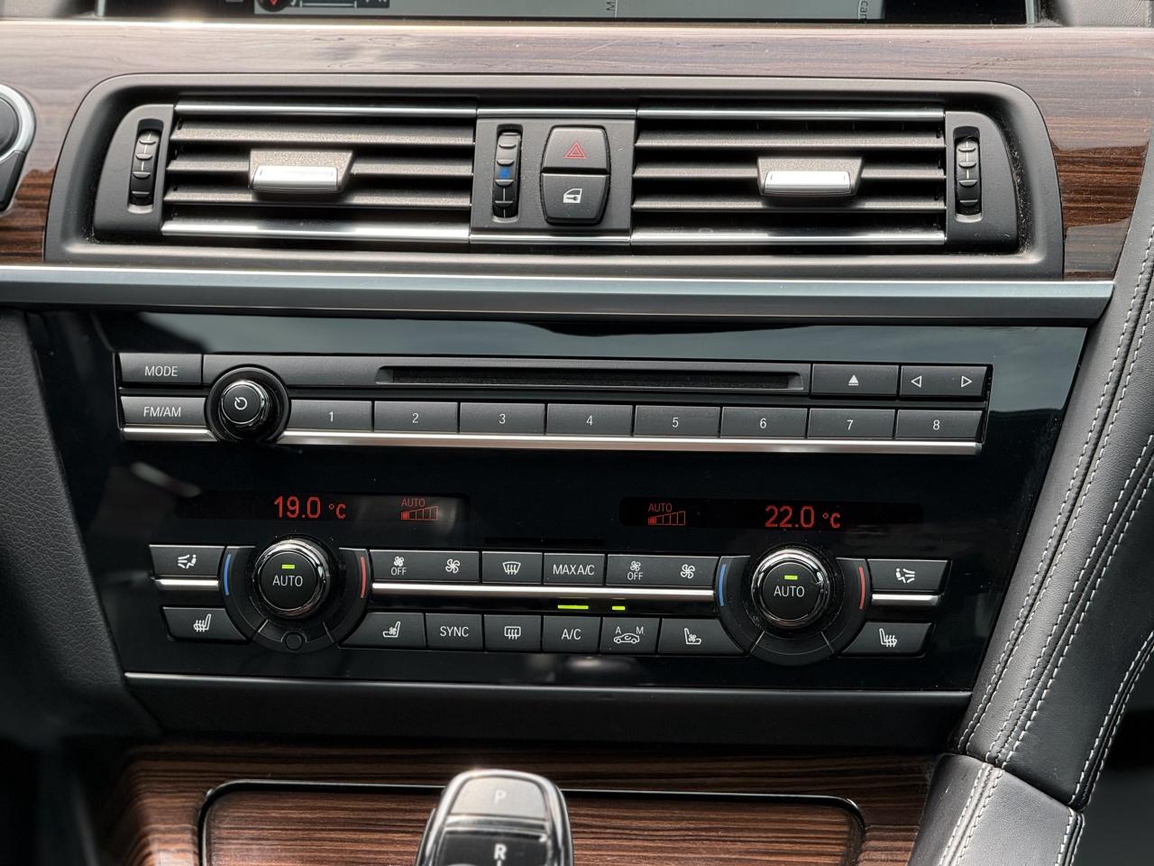 2016 BMW 6 Series 650i //M SPORT | PANO | HEAD UP DISPLAY - Photo #26