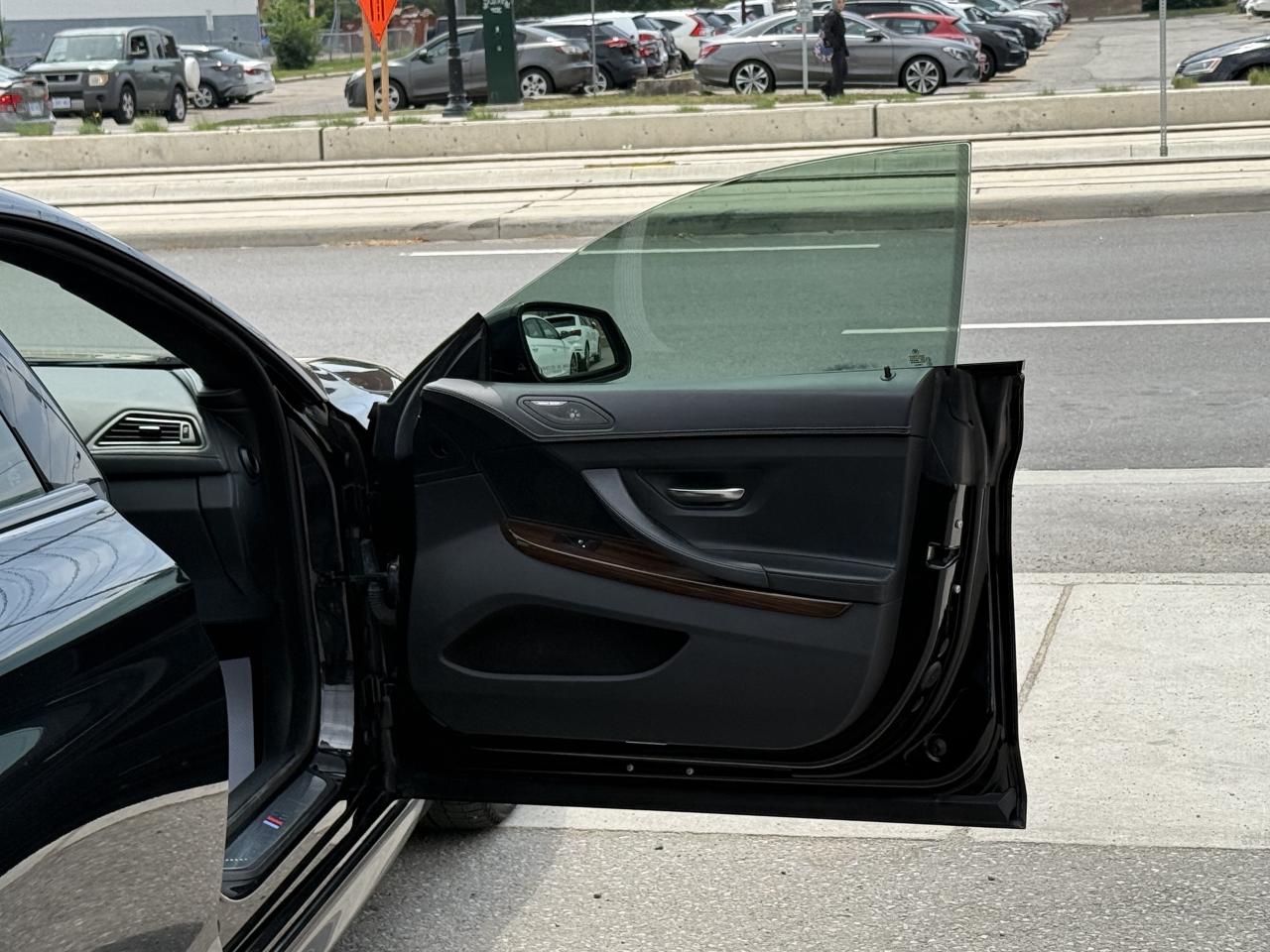 2016 BMW 6 Series 650i //M SPORT | PANO | HEAD UP DISPLAY - Photo #31