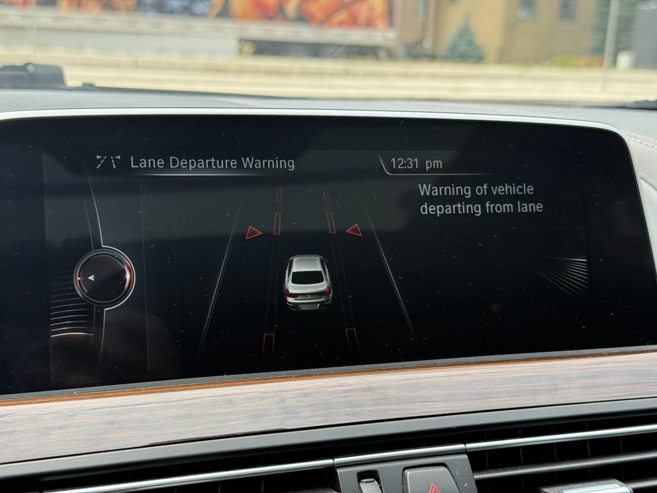 2016 BMW 6 Series 650i //M SPORT | PANO | HEAD UP DISPLAY Photo