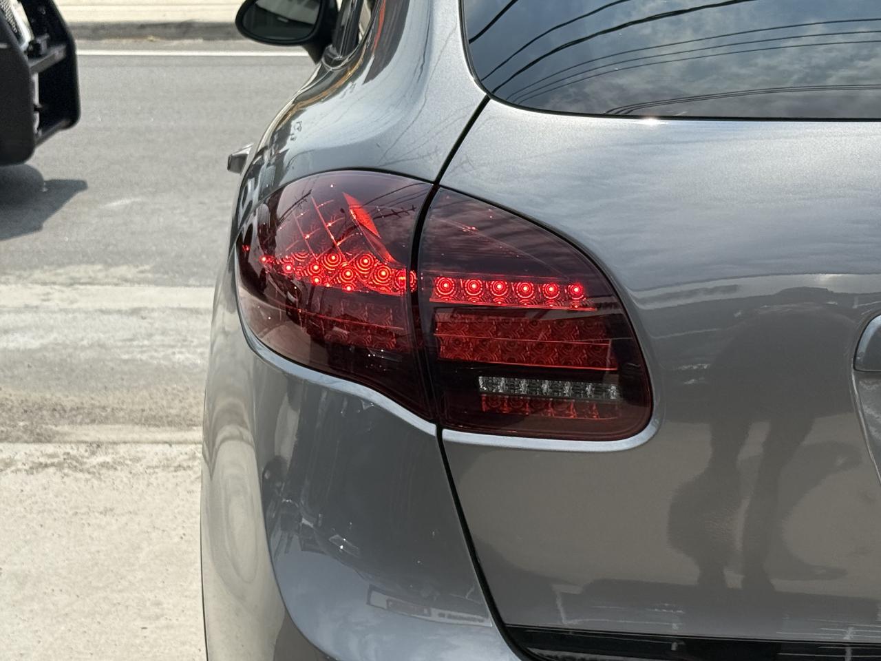 12754929