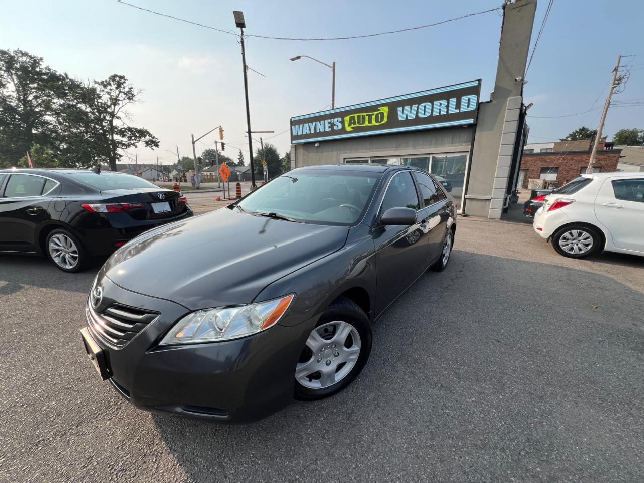Used 2009 Toyota Camry LE for sale in Hamilton, ON