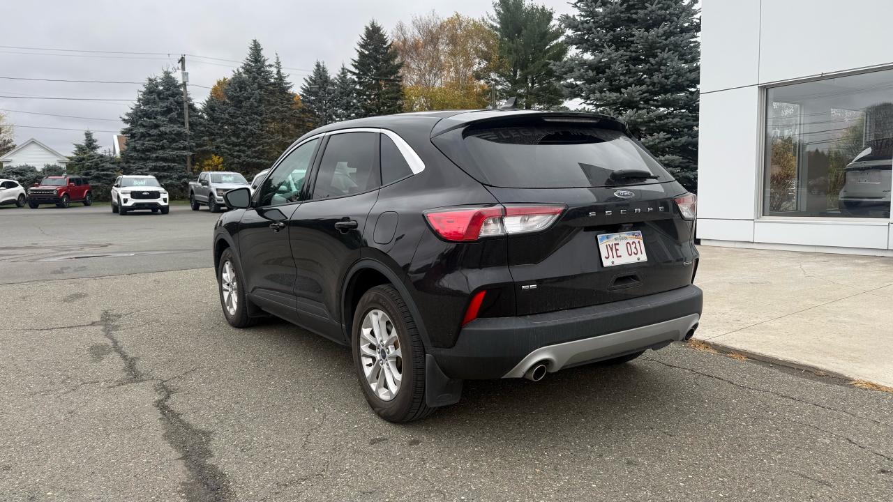 2021 Ford Escape  Photo5