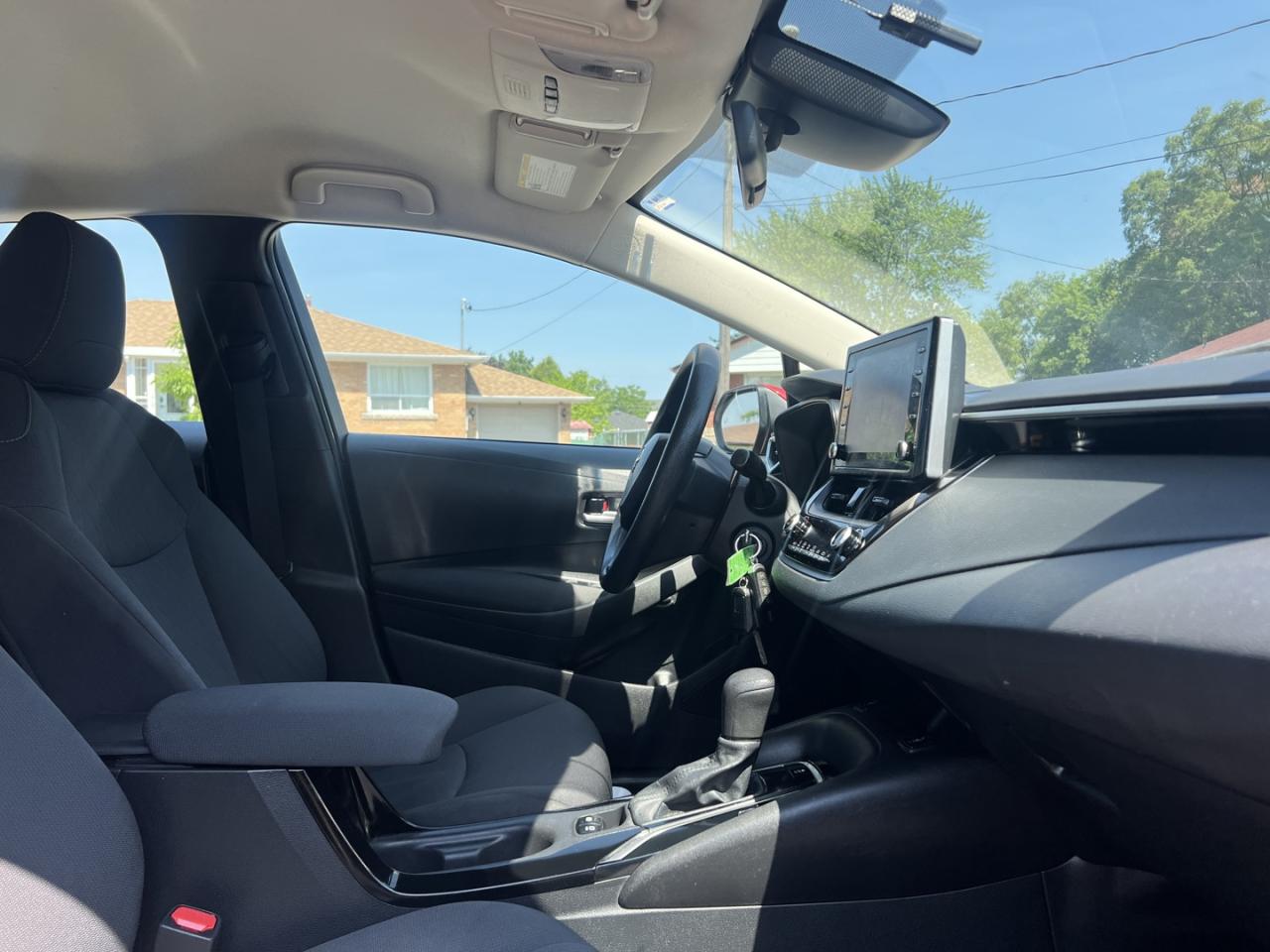 2020 Toyota Corolla LE - Photo #11