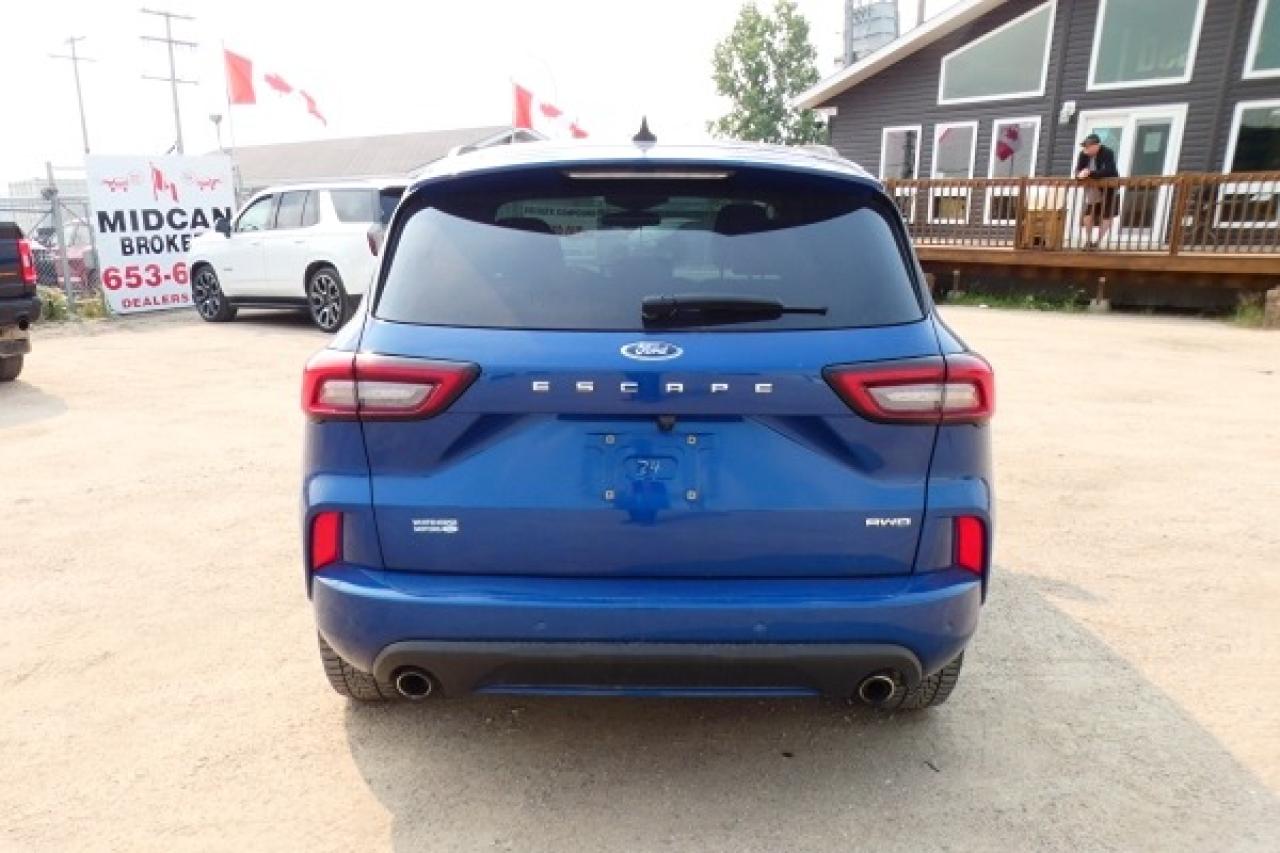 2023 Ford Escape ST-Line AWD w/Htd L.wrap, Htd wheel, NAV, BUC - Photo #7