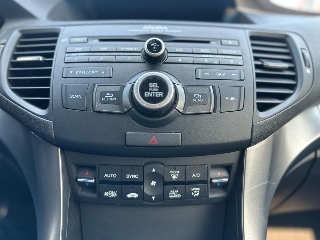 2012 Acura TSX Man Certified Photo41