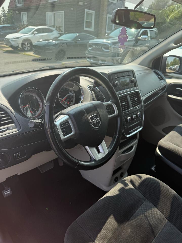 2017 Dodge Grand Caravan CVP *CERTIFIED INCLUDED IN PRICE Photo30