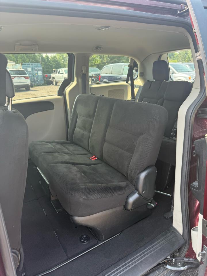2017 Dodge Grand Caravan CVP *CERTIFIED INCLUDED IN PRICE Photo12