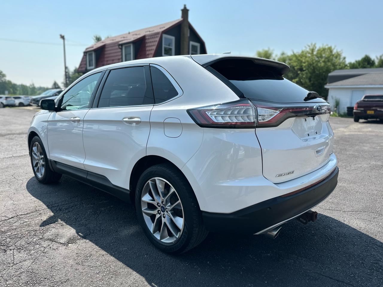2018 Ford Edge Titanium AWD Photo4