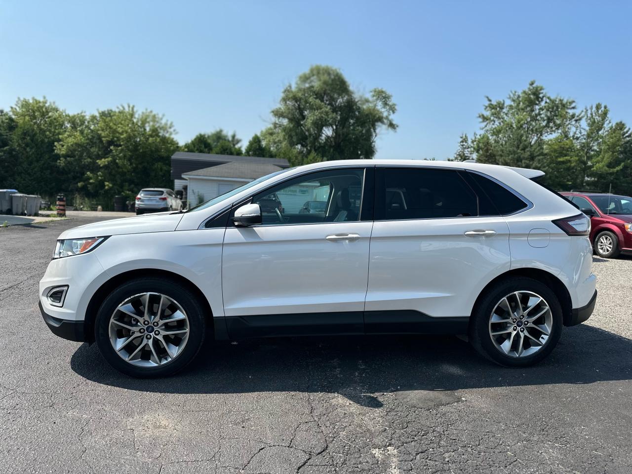 2018 Ford Edge Titanium AWD Photo6