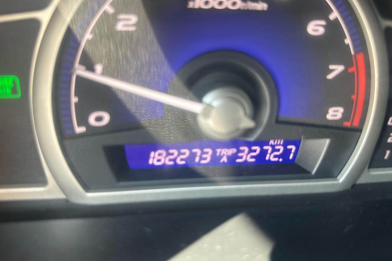 1752589351