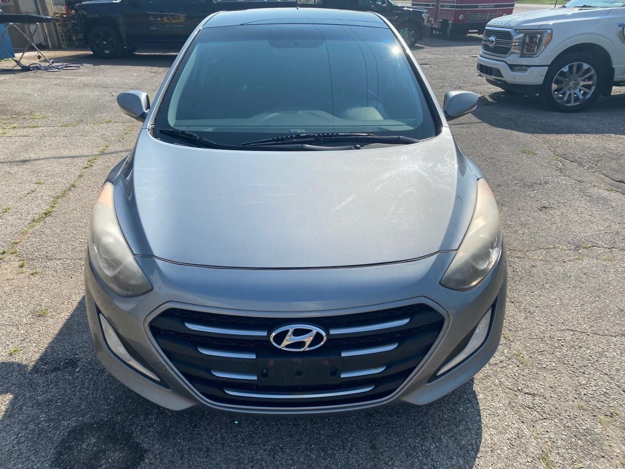 2016 Hyundai Elantra GT GLS w/Tech Pkg - Photo #5