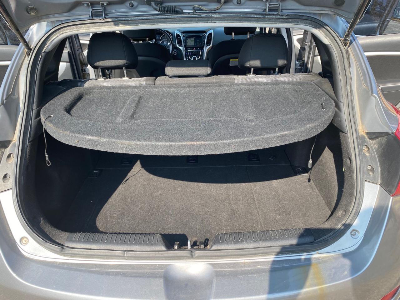 2016 Hyundai Elantra GT GLS w/Tech Pkg - Photo #14
