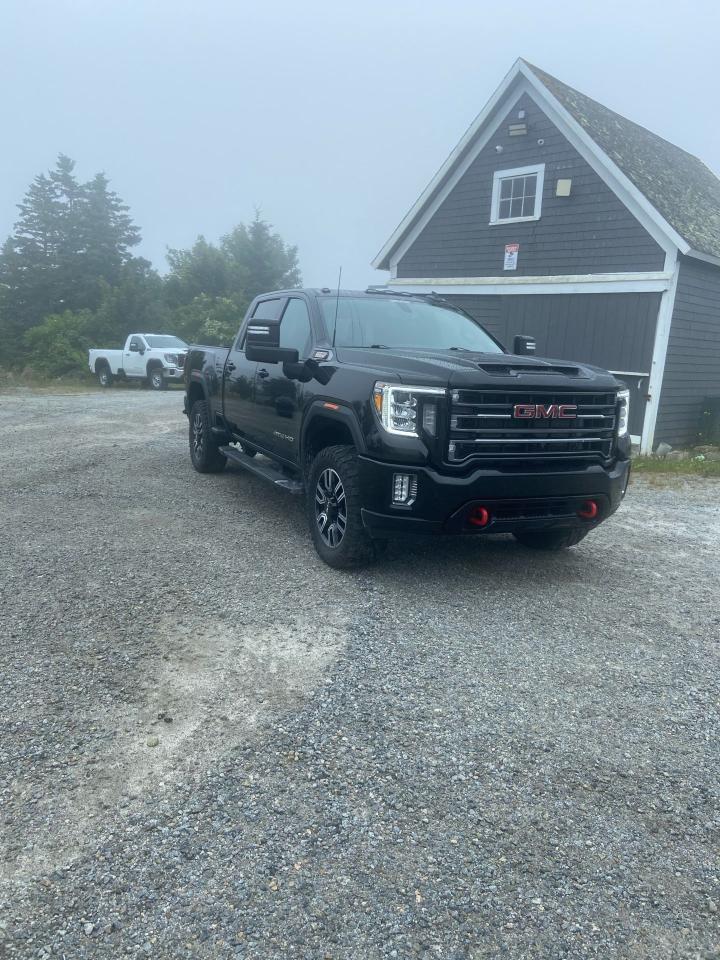 2023 GMC Sierra 2500 AT4 Photo18