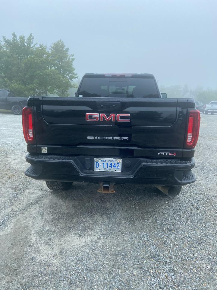 2023 GMC Sierra 2500 AT4 Photo20