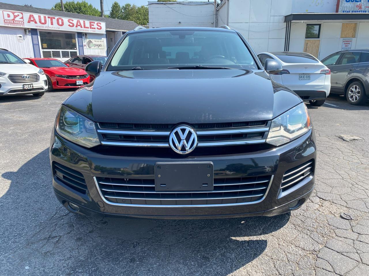 2011 Volkswagen Touareg Highline/Automatic/AWD/Leather/Roof/Navi - Photo #3