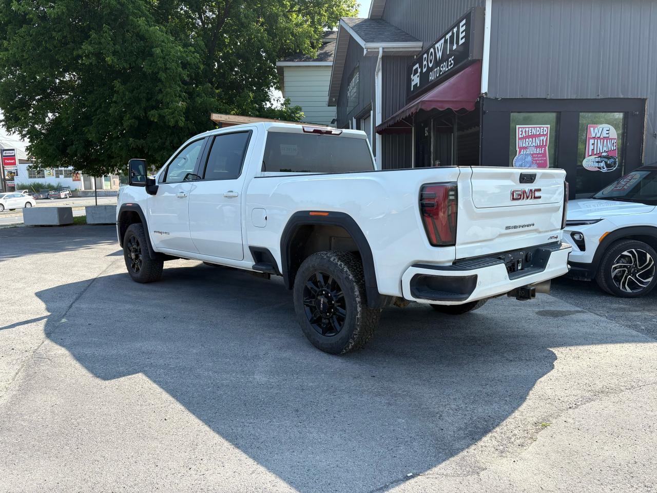 2024 GMC Sierra 2500 AT4 - Photo #2